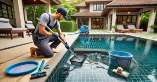 Pool Skimming and Brushing Castle Rock CO